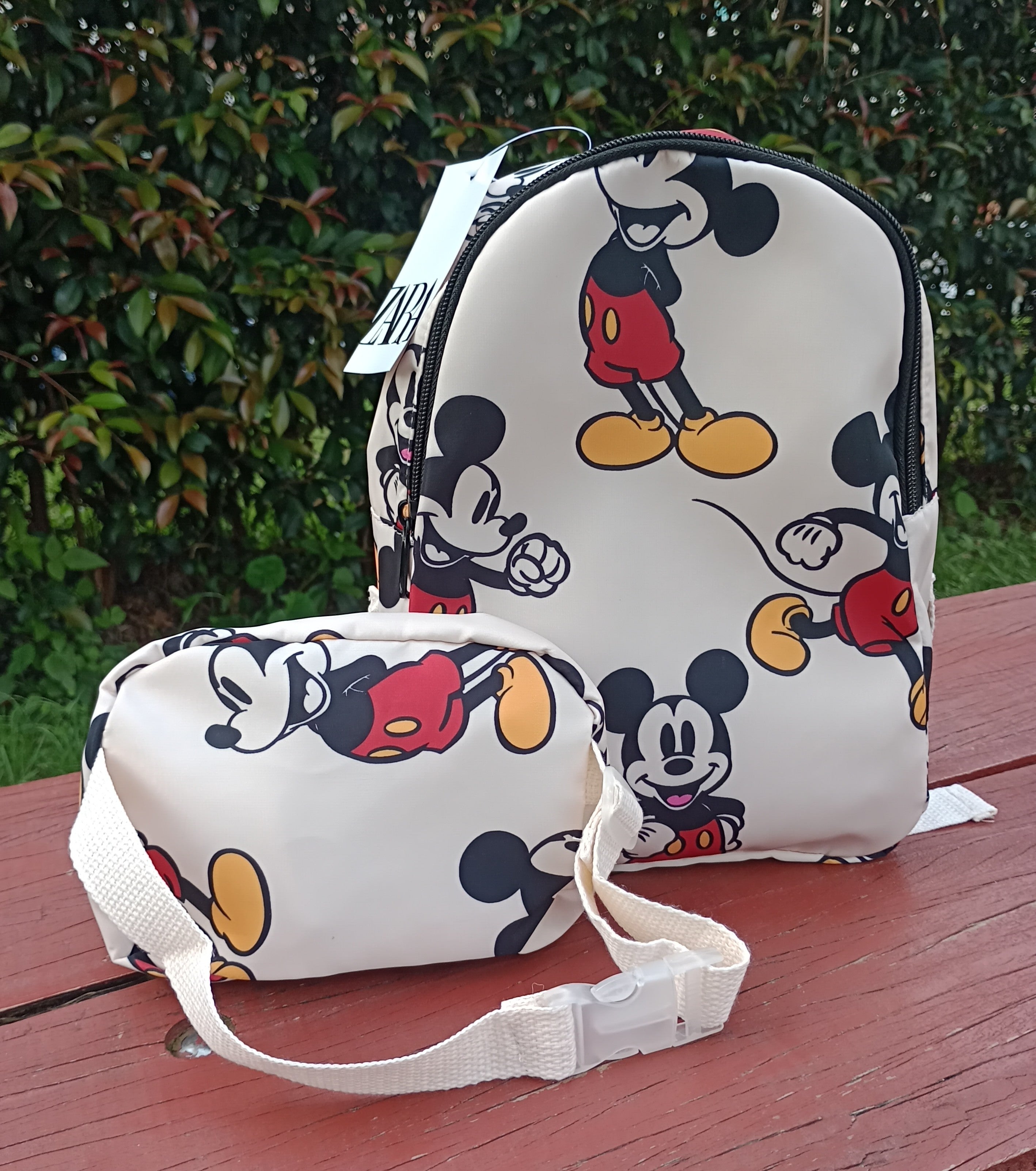 Bolso pequeño Disney Mickey Mouse y sus amigos