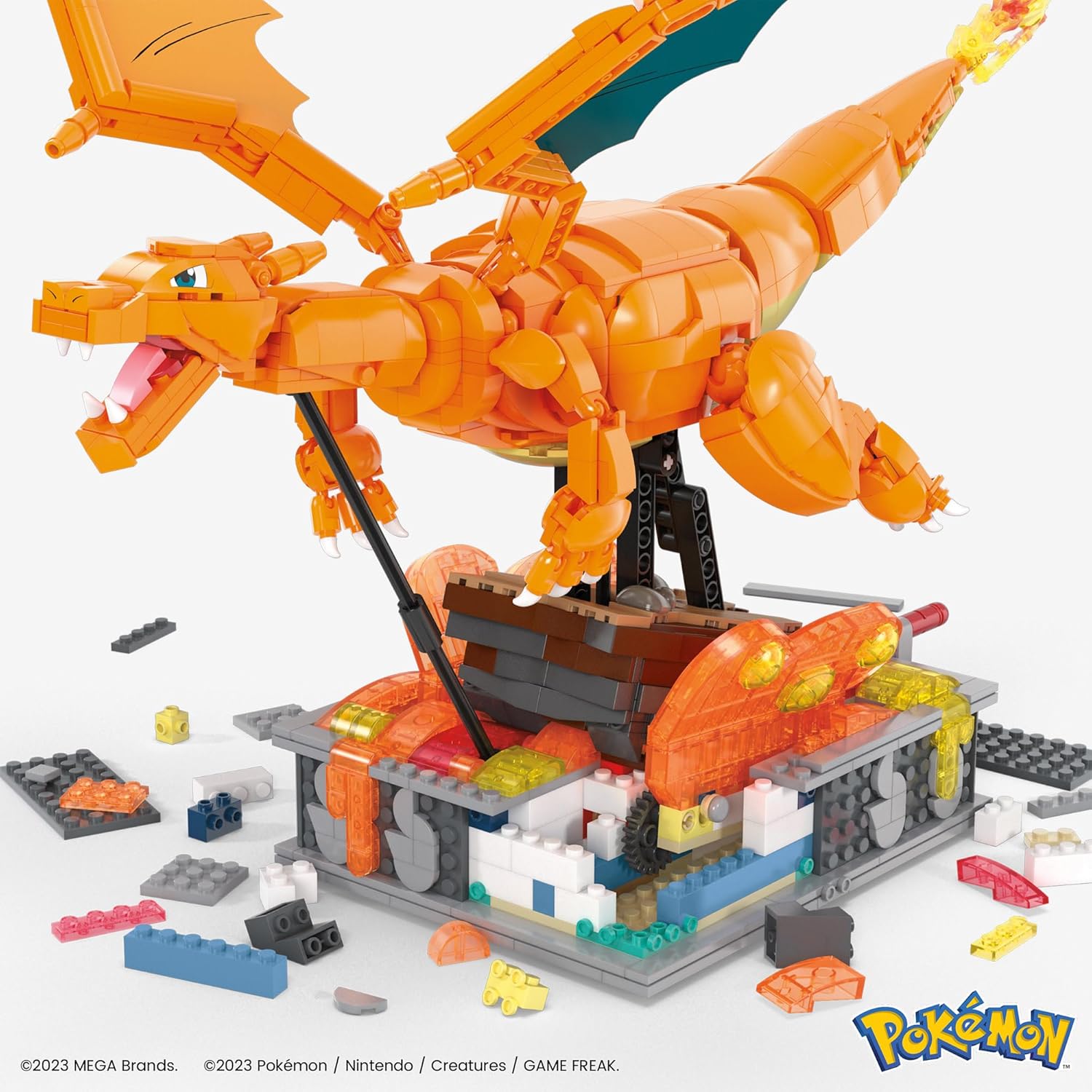 Mega Pokémon Juguete De Construcción Charizard En Movimiento
