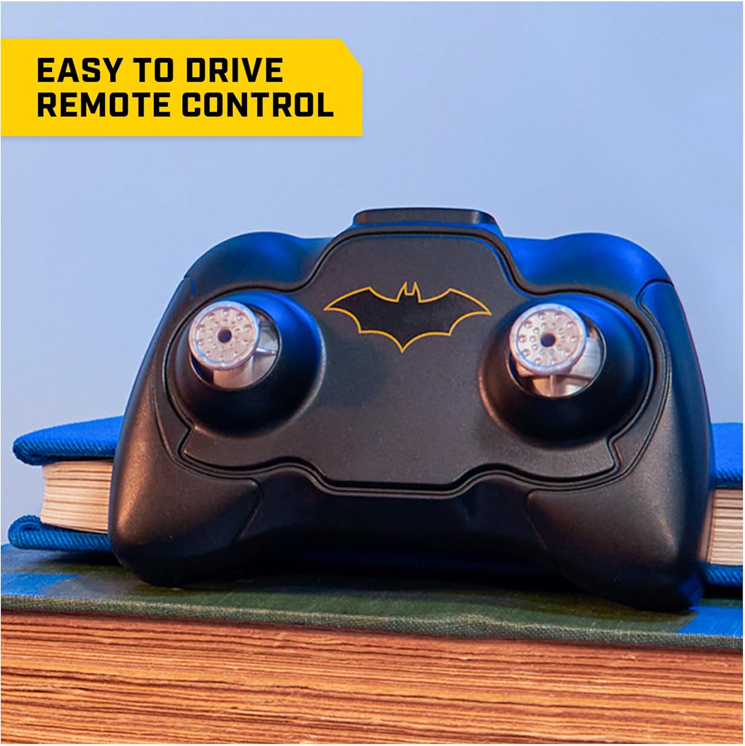 Batman Carro a Control Remoto + Figura