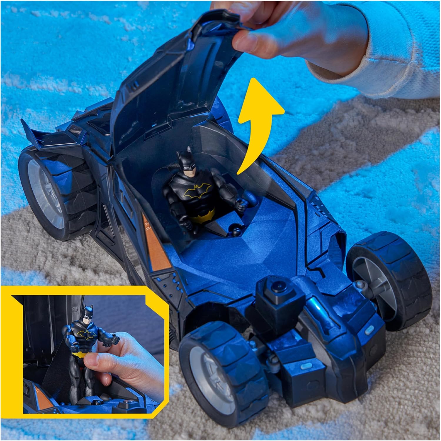 Batman Carro a Control Remoto + Figura